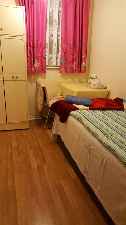 Cherry House & Self Catering Hotel Leeds  Zewnętrze zdjęcie